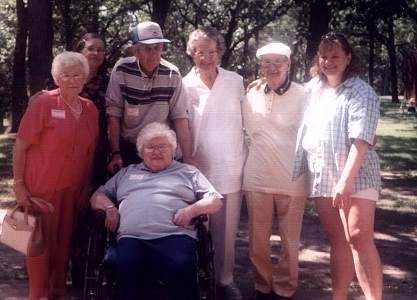 Descendants of Frank W. and Agnes Kampa (n&eacute;e Kokott).