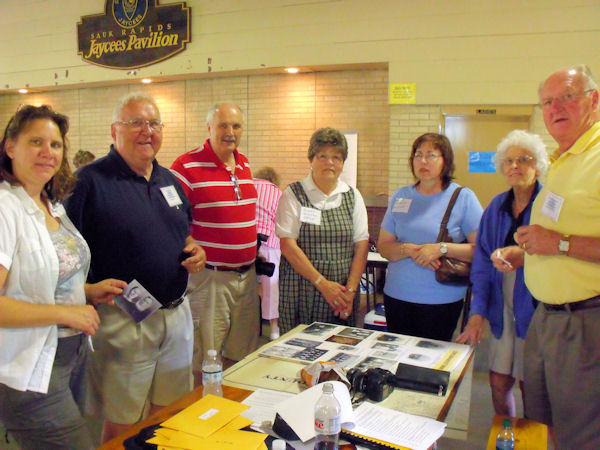 Cindy Mullally Reed, Bob Mullally, Leo Stimmler, Audrey Stimmler Orton, Doris Stimmler Gohman, Mary Ann Thurk Mullally, and Doug Dingmann