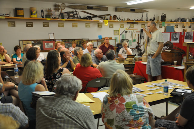 Fred Joesting gives a presentation to the family group at BCHS 22 Jul 2011