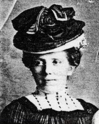 Mary Kaufmann, 1900