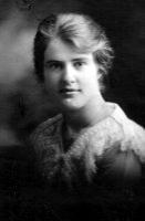 Viola Alleane Hunt, aged 20.