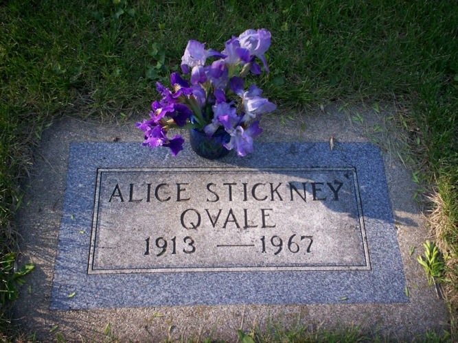 Alice Qvale (n&eacute;e Stickney)'s Gravestone, Fairview Cemetery, Willmar, MN