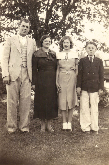 Bernie and Lorena Mason family