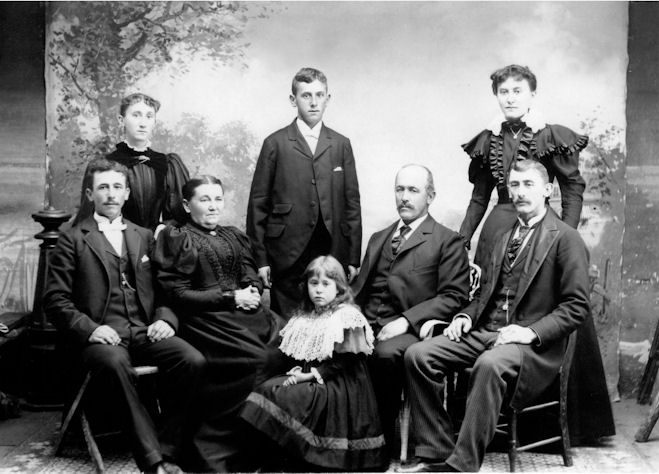 John Dingmann, Sr. and his eleven sons.