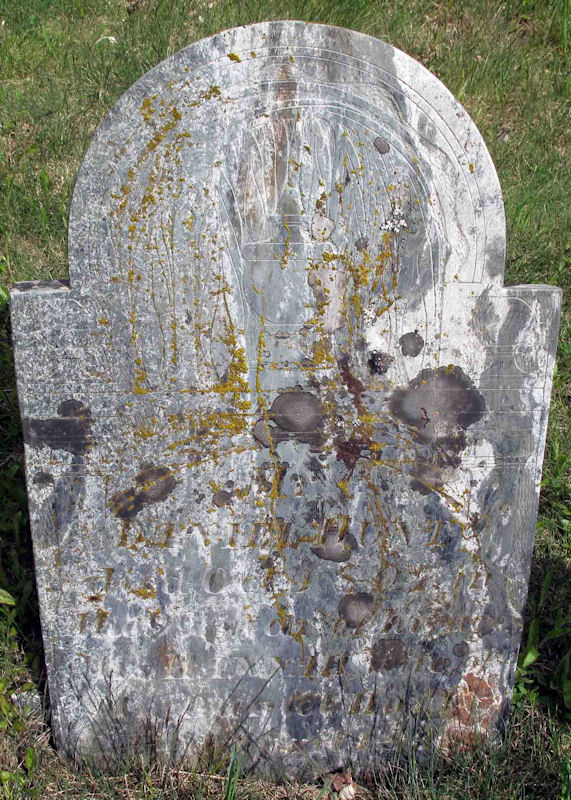 Another view of gravestone of Daniel and Hannah Hunt, Hunt Cemetery, North Tunbridge, Vermont