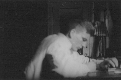 Dick Stimler in suit and hat