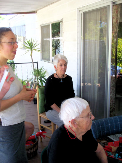 Samara, Isabel and Louise, June 28, 2012, Santa Rosa, California