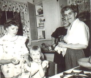 Carol, Linda, Kathy and Alvina Morse