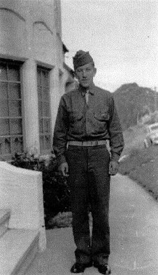 Gene Kampa in uniform, September 1942.