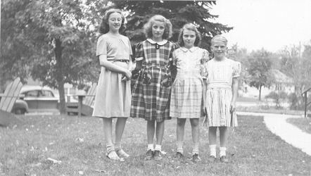 Gretchen Greenwood, Gayle Joos, Martha Greenwood and Mary Claire Greenwood.
