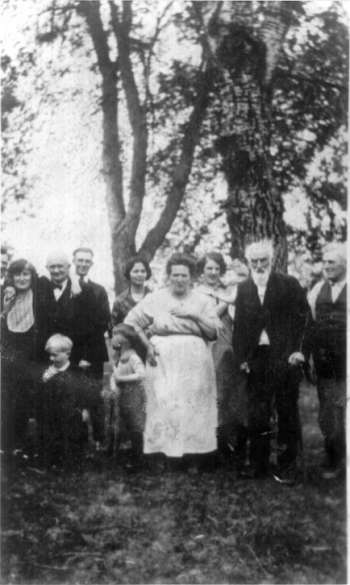 Hunt Family, Minnesota