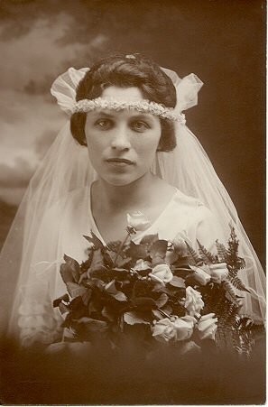 Helen Irene Sophia Parent (n&eacute;e Stimler) on her wedding day, 1922.