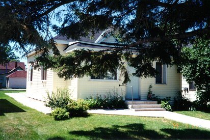 First house in Foley; lived here 1921-1931.