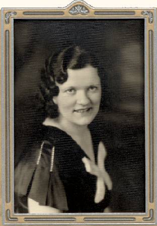 Inez Bertha Joos (n&eacute;e Greenwood).