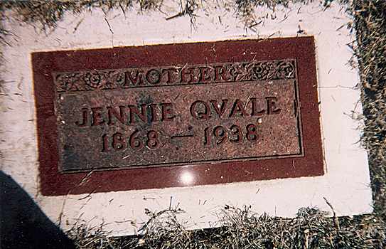 Jennie Qvale (n&eacute;e Jorgenson)'s Gravestone, Fairview Cemetery, Willmar, MN.