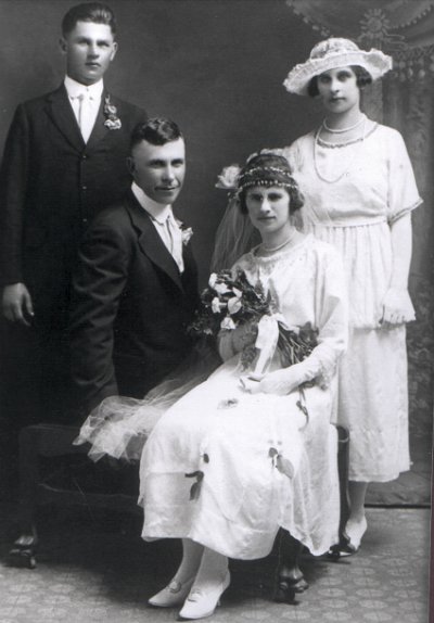 John and Cecelia Schaaf (n&eacute;e Kampa) Wedding Party, June 14, 1920.