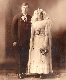 Joseph and Frances Kampa Okonek wedding photograph