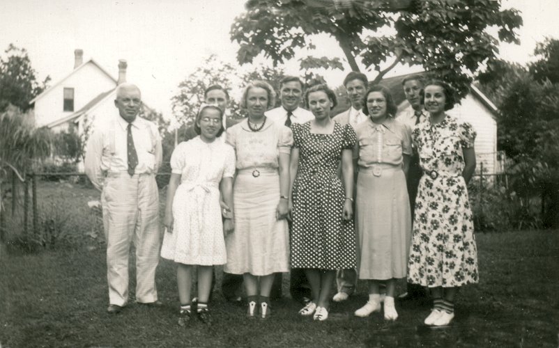 Joseph L. Kampa and his family in 1930s, Claremont MN.