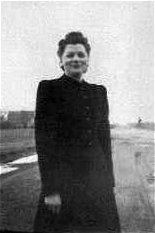 Leona Bertha Olsen (n&eacute;e Stimler).