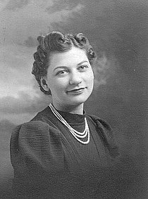 Leona Bertha Olsen (n&eacute;e Stimler).