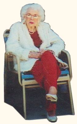 Martha Teresa Hanson (n&eacute;e Kampa), June 10, 2000.