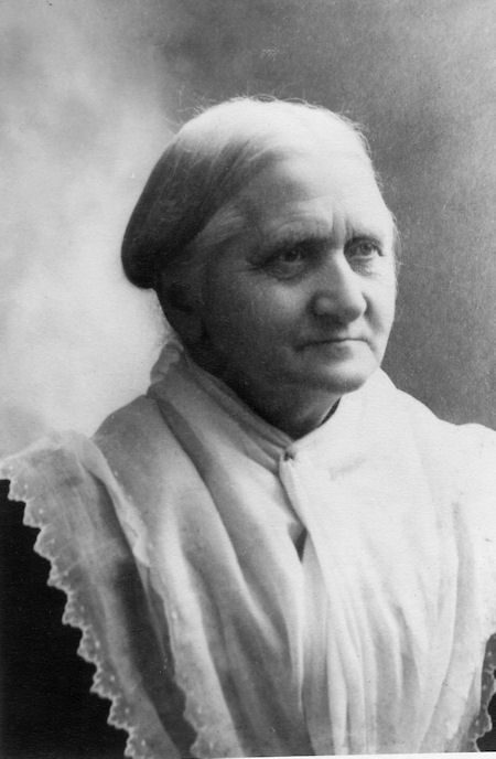 Olene Gurine 'Gurine' Qvale (n&eacute;e St&aring;lesdotter), courtesy C. J. Baaken, all rights reserved.