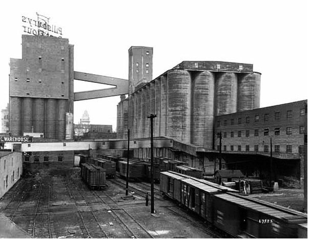Pillsbury Flour Mill, 1927
