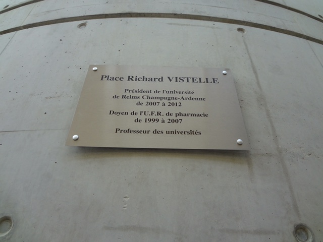 Plaque honoring Richard Vistelle