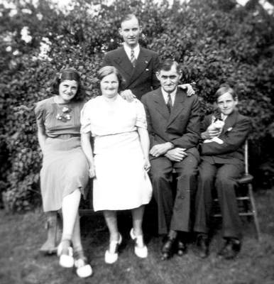 Robert Bordua with his family members.