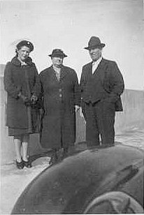 Ruth Cook (n&eacute;e Albright/Albrecht), Anna and Louis Balder
