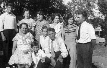 Tony and Mary Stimler and their family.