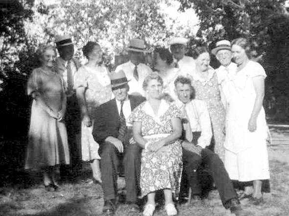 Tony Stimler and some members of his family and their spouses in 1930s, Minnesota.