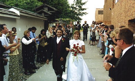Ivon and Diane Anthony (n&eacute;e Braun), wedding photograph, Aug. 20, 1999.