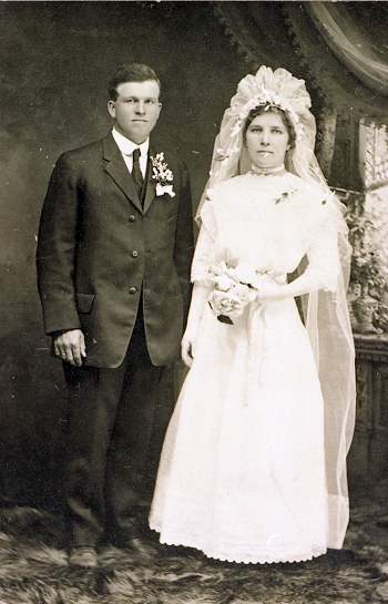 William and Clara Herbst (n&eacute;e Kampa), 1912.